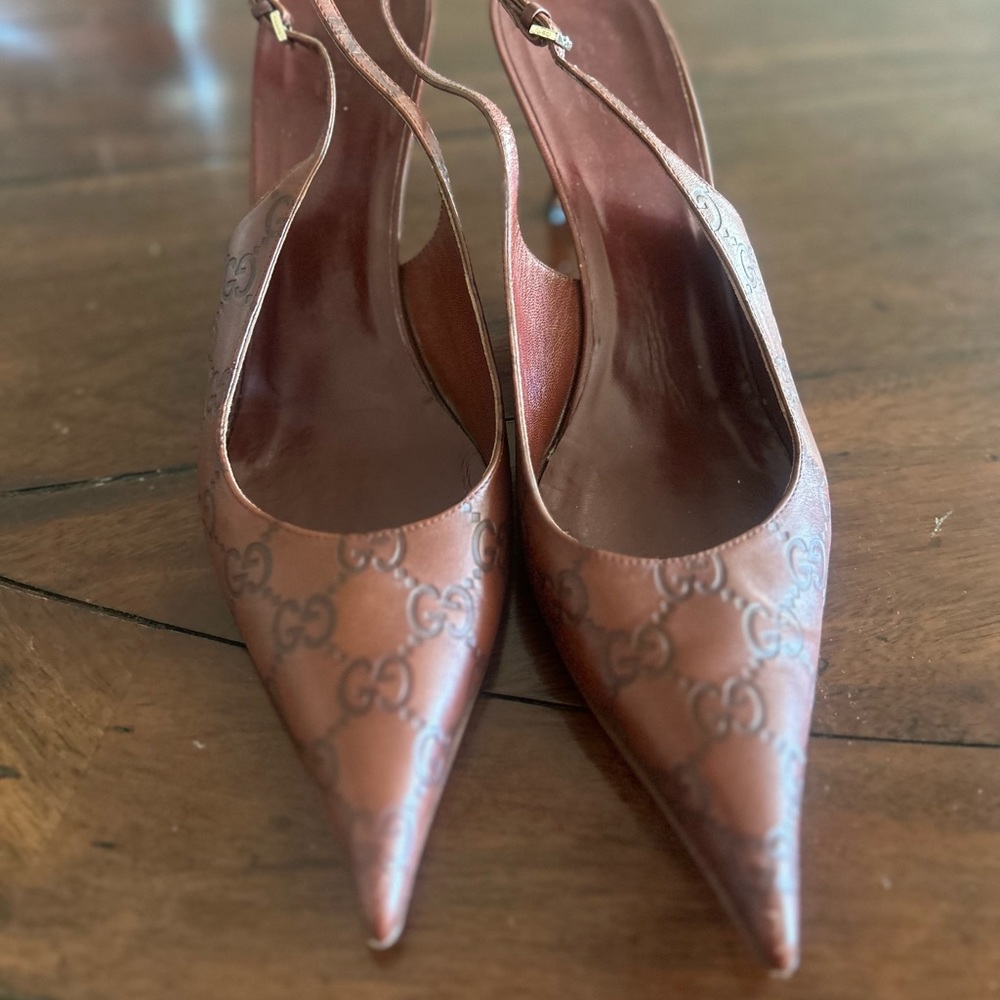 Pointed toe Gucci heels